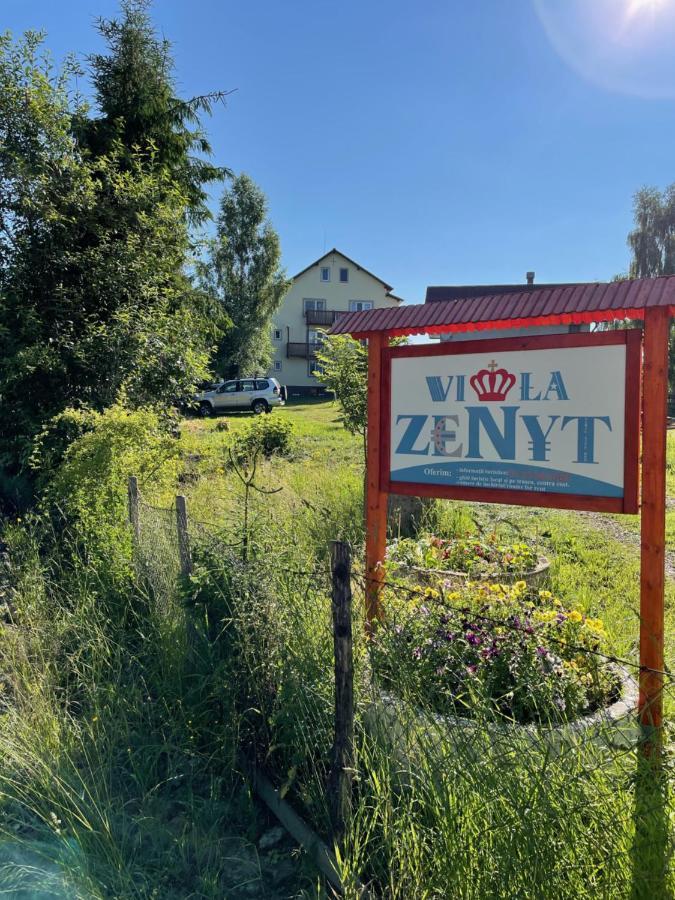 Hotel Vila Zenyt Piatra Fântânele Exterior foto